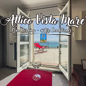 Sea View Penthouse - Free Park - Wifi Savona